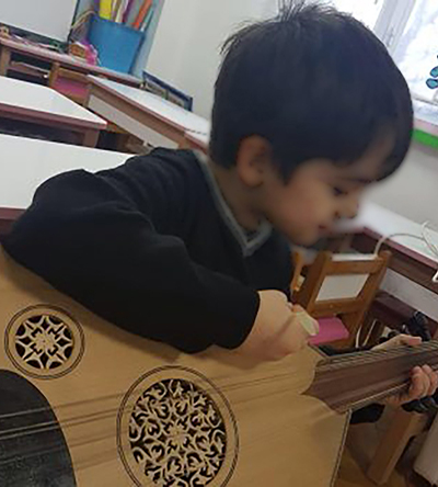 Müzik ve Folklör - Başakşehir Esma Hatun Anaokulu